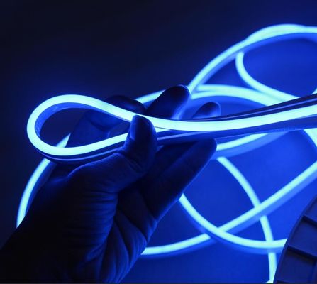 มินิด้านออกซิลิโคนกันน้ําภายนอก 12v LED neon flex แผ่นแสง 6mm สีฟ้า