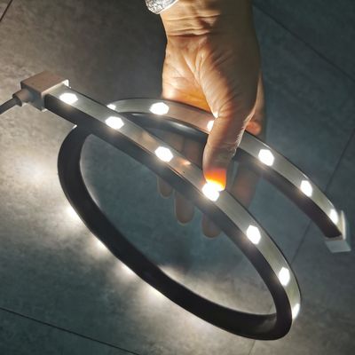 สีดํา PVC สาย LED ไฟทัศน์ แสงกําแพงซัก LED สายยืดหยุ่น